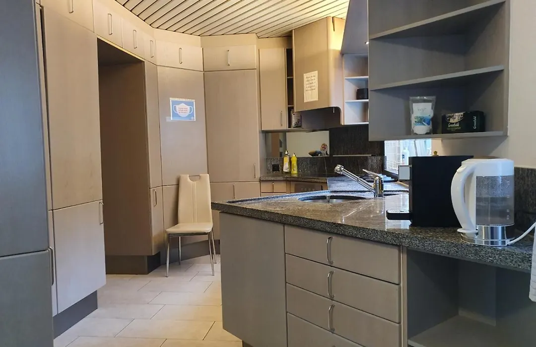 Viktoria Budget Hostel-1